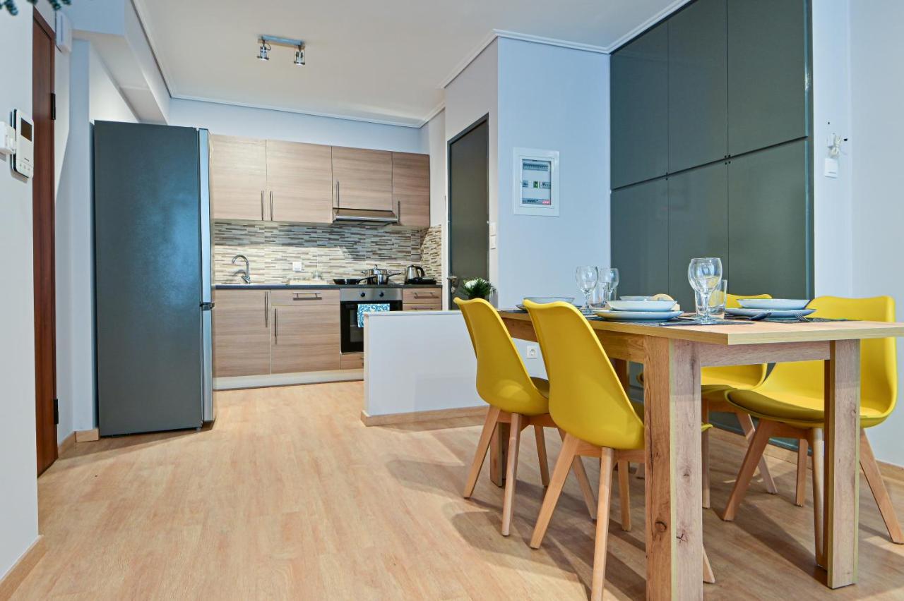 Beautiful New Apartment 5 Min From Piraeus Port Eksteriør billede